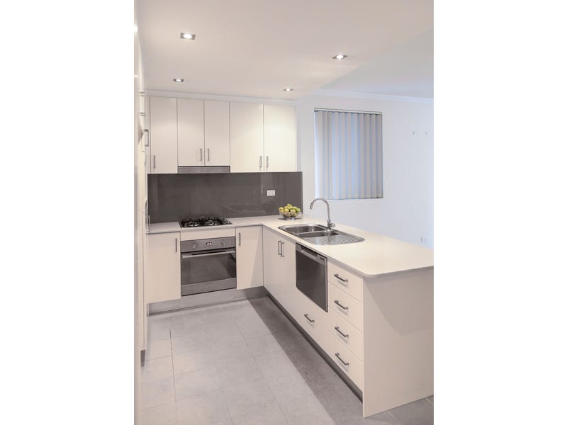 Modern oasis in convenient locale 2
