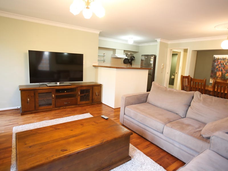 F/Furn 2-BR apartment, ground floor 5