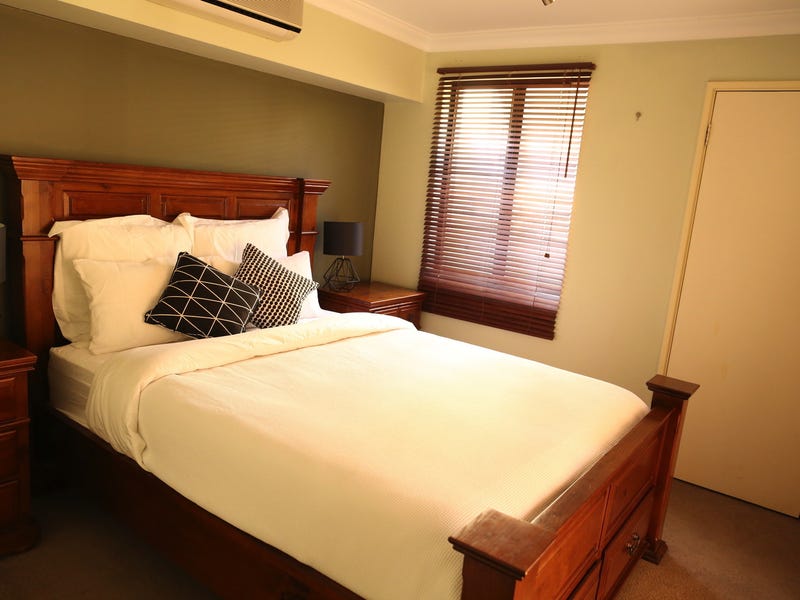 F/Furn 2-BR apartment, ground floor 6