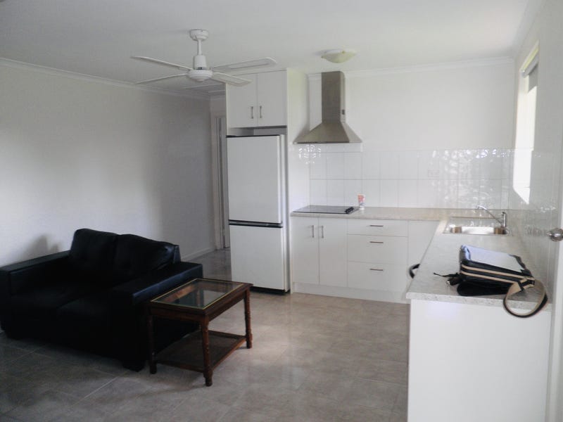 Neat inner city 2 bedroom 2