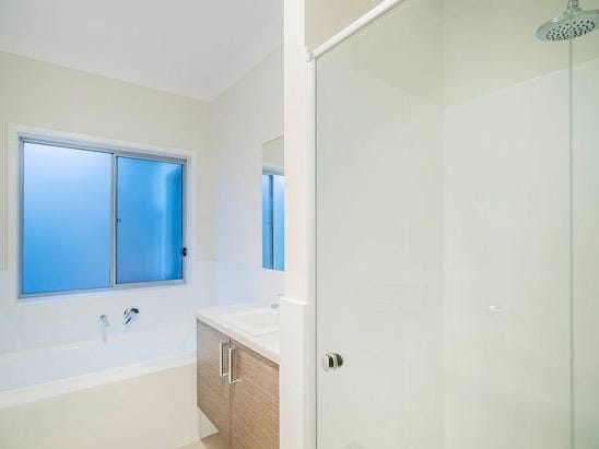 3 Bedrooms + Alfresco 11