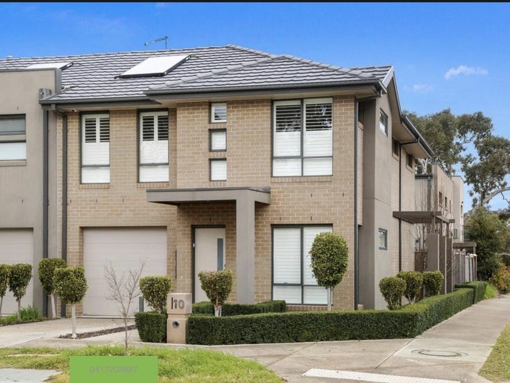 10 Pin Oak Mews