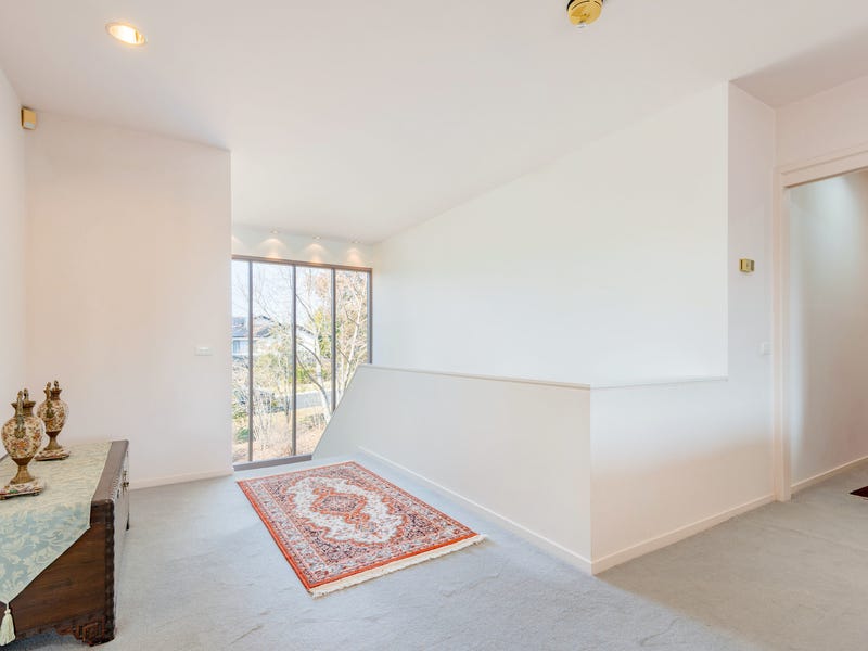 Executive house for rent in 8