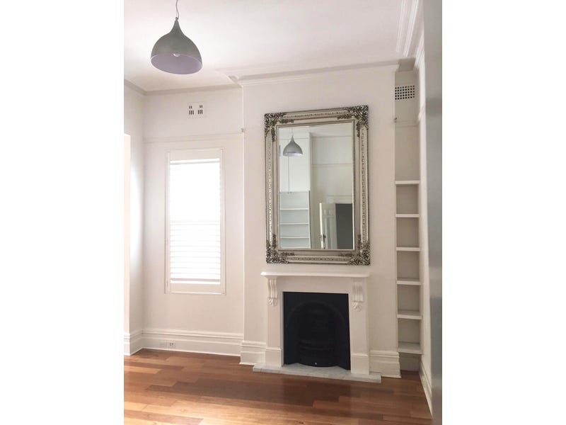 MODERN 2 BEDROOM 2 BATHROOM 5