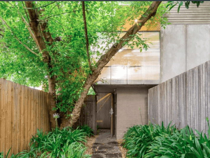 Warehouse Style – Double Storey Apartment