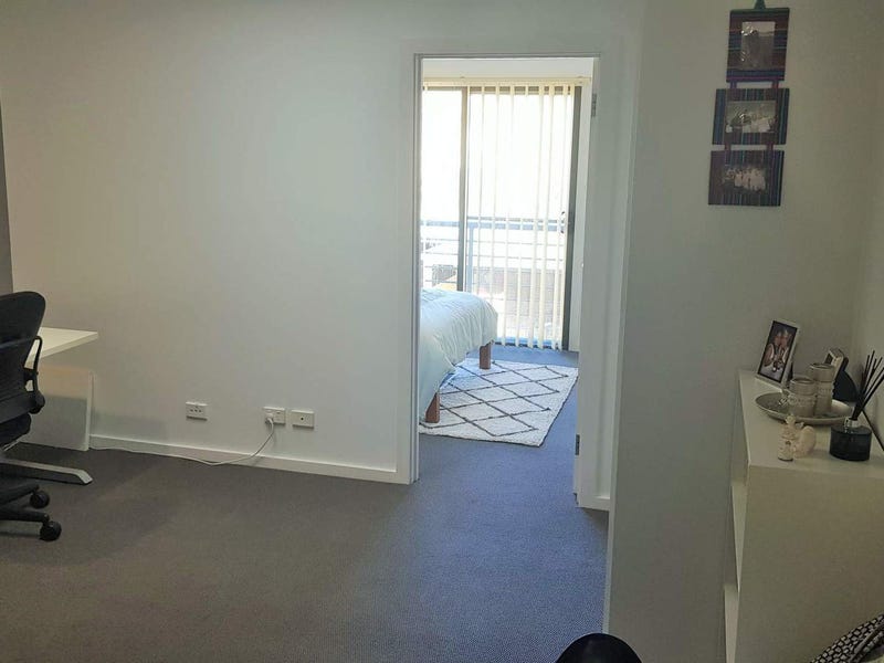 Conveniently located Townhouse situated in 6