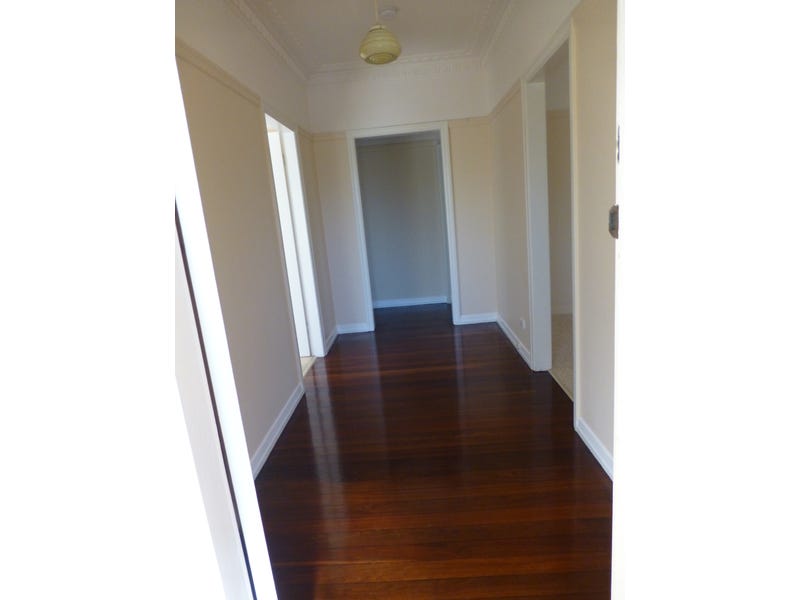 Character Packed Queenslander with Bay 3