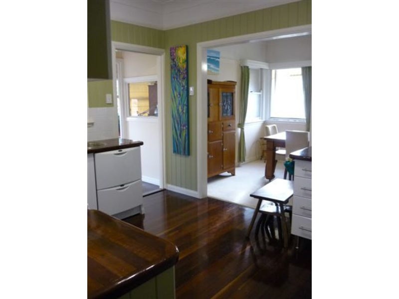 Character Packed Queenslander with Bay 12