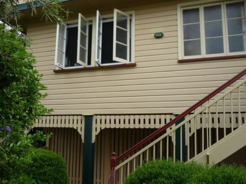 Character Packed Queenslander with Bay 24