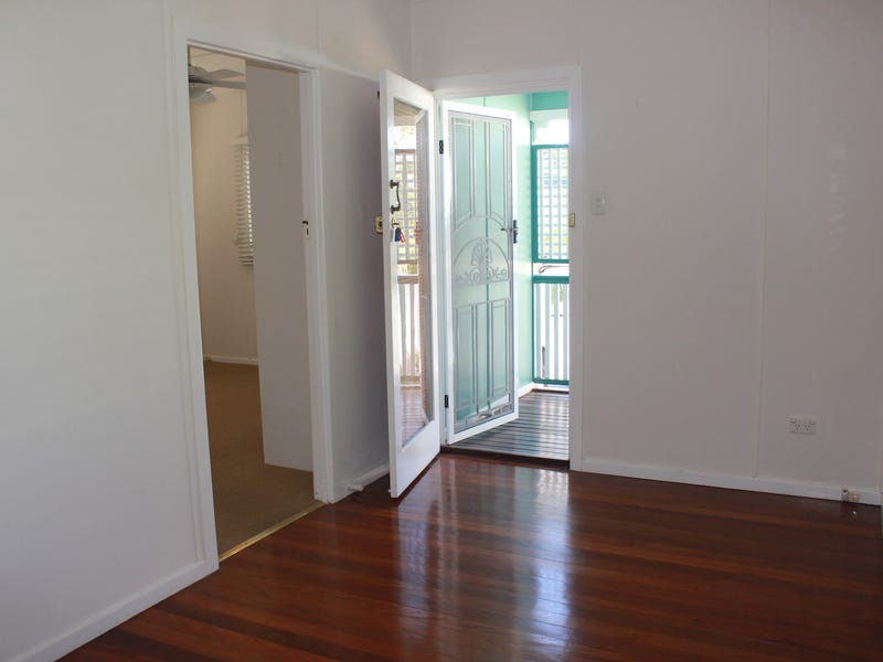 House close to the Beach 4