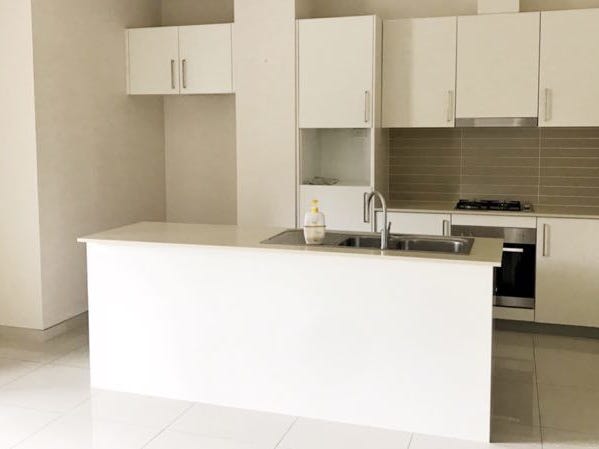 Modern & Spacious 2 bedroom 6