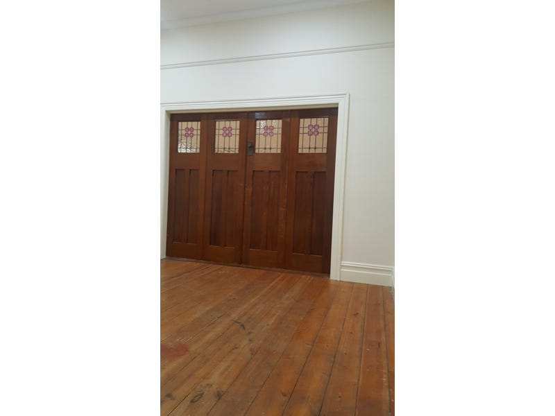 Home in a great location 3