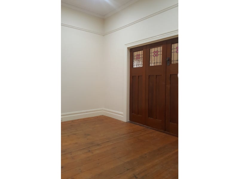 Home in a great location 4