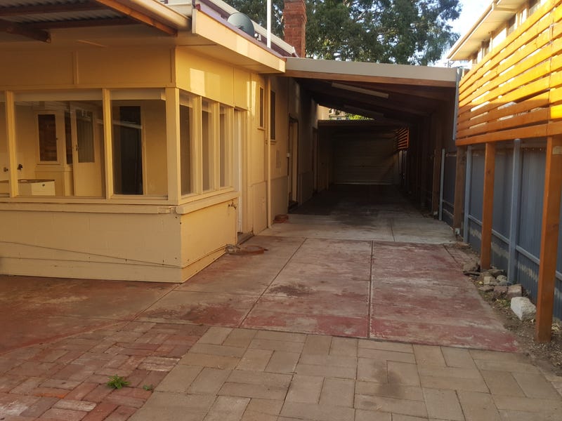 Home in a great location 20