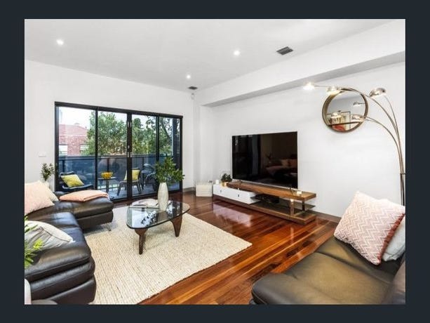 Beautiful North Melbourne Townhouse 2