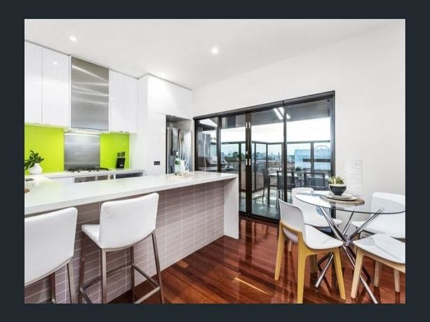 Beautiful North Melbourne Townhouse 3