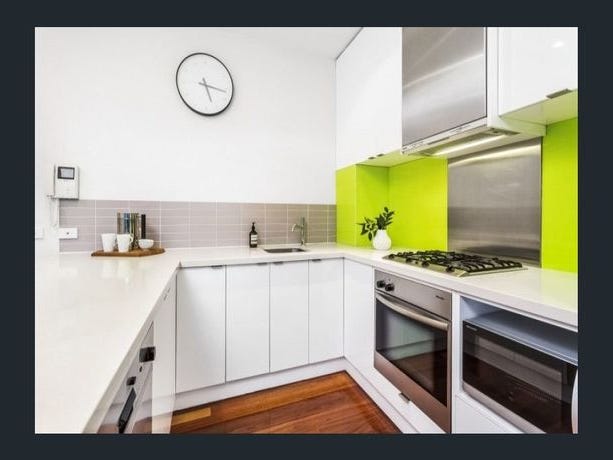 Beautiful North Melbourne Townhouse 4