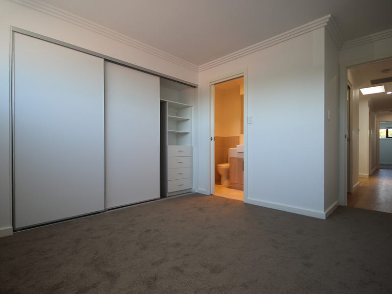 Brand NEW 3 bedroom townhouse 4