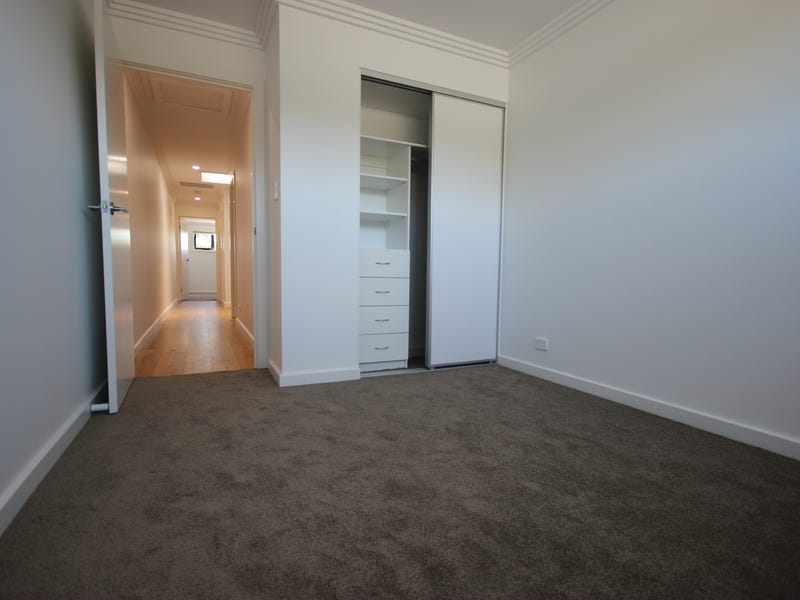 Brand NEW 3 bedroom townhouse 5