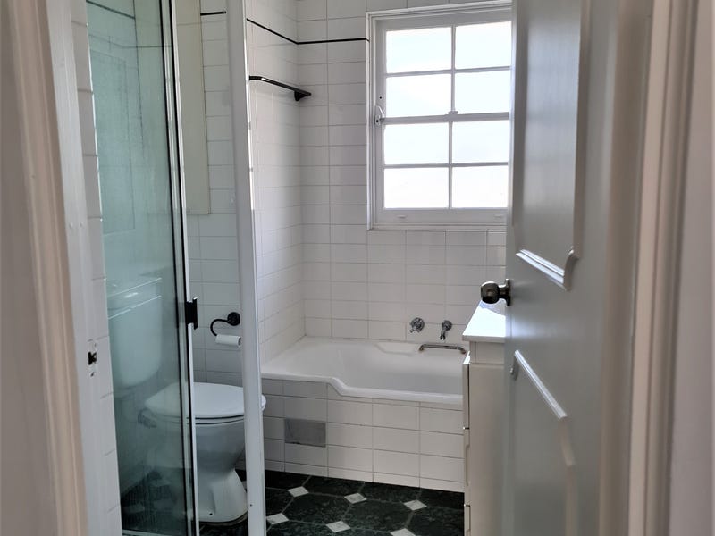 2 Bed, 2 Bath Larger 7