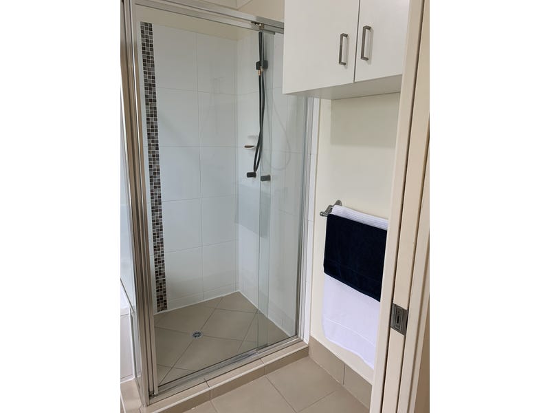 3 bedrooms townhouse for rent 6