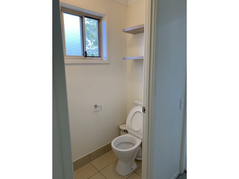 3 bedrooms townhouse for rent 9