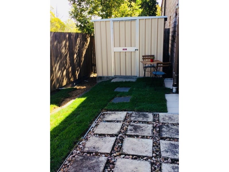 3 bedrooms townhouse for rent 13
