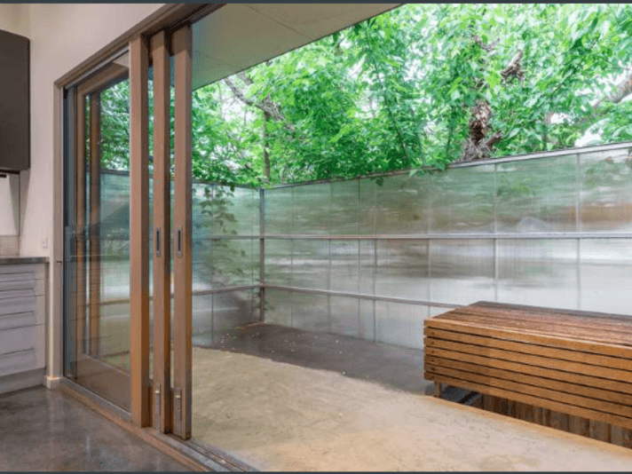 ARCHITECT DESIGNED WAREHOUSE STYLE LIVING 2
