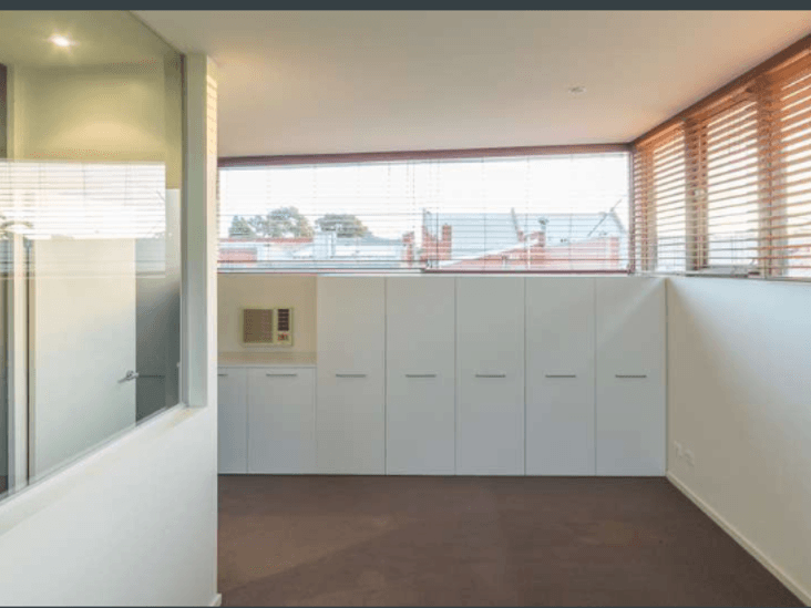 ARCHITECT DESIGNED WAREHOUSE STYLE LIVING 7