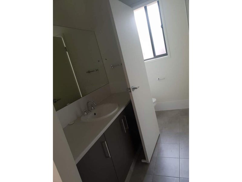 Brand new near city 8
