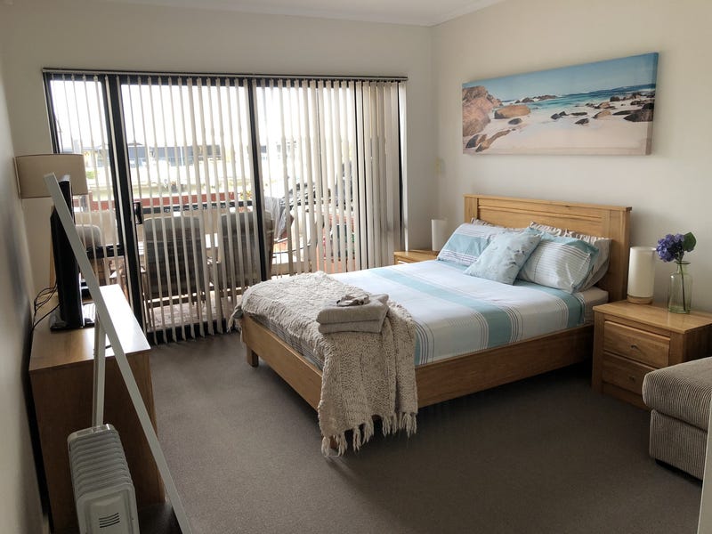 Waterfront Luxury Canal Fully Furnished 2