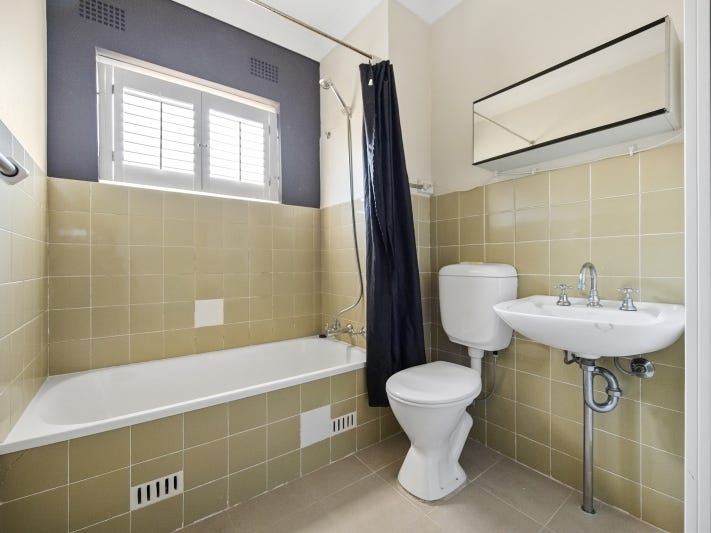 LEASED – Application Accepted 6