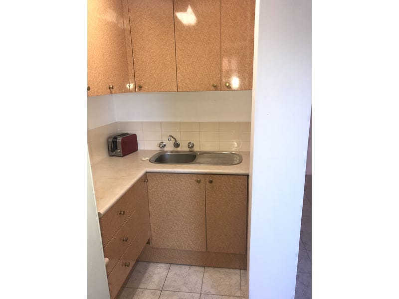 DEPOSIT TAKEN – Studio Close 2