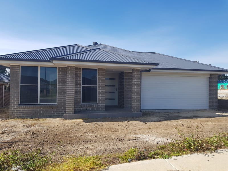 BRAND NEW home in the beautiful Renwick Estate