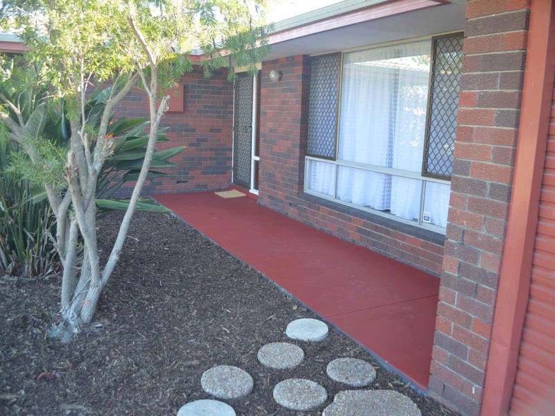Stylish home close to amenities. 5