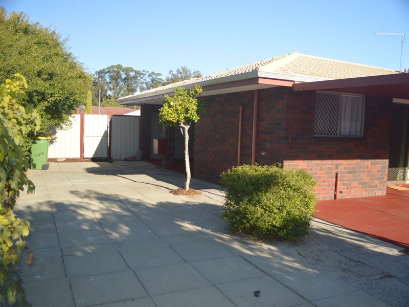 Stylish home close to amenities. 6