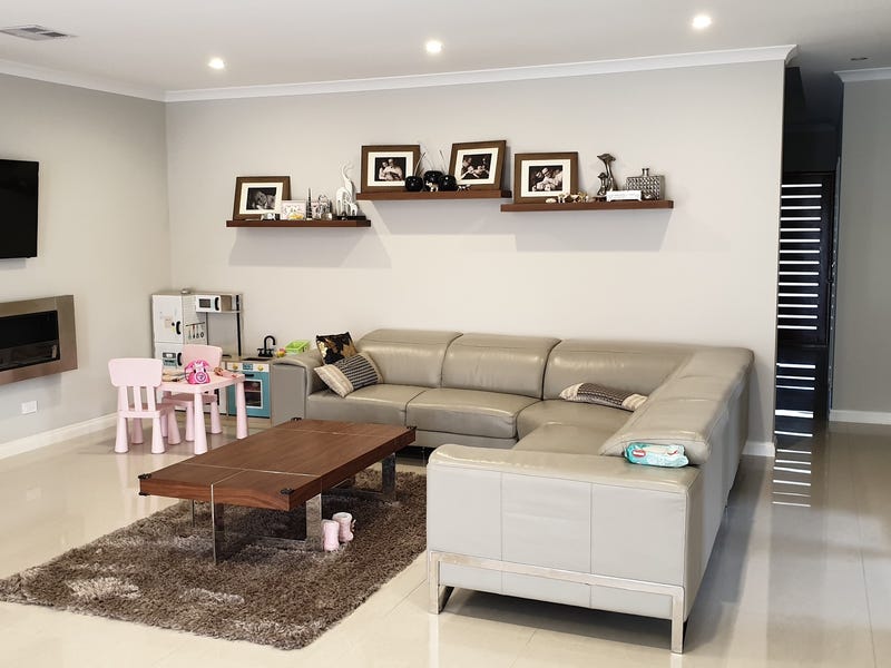 Absolutely stunning family home in 5