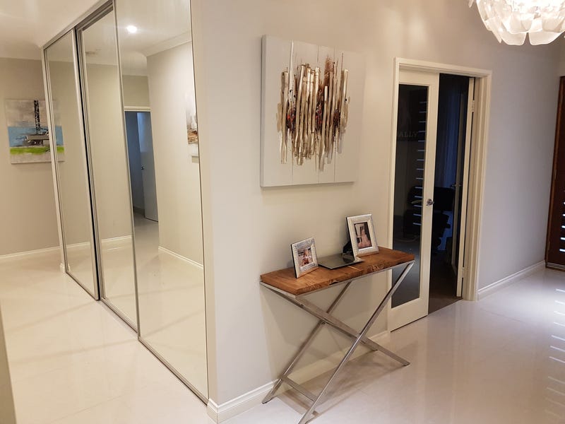 Absolutely stunning family home in 14