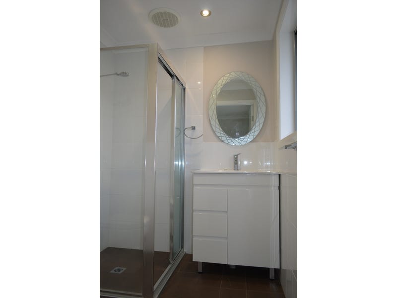 Leased – A lovely family 8