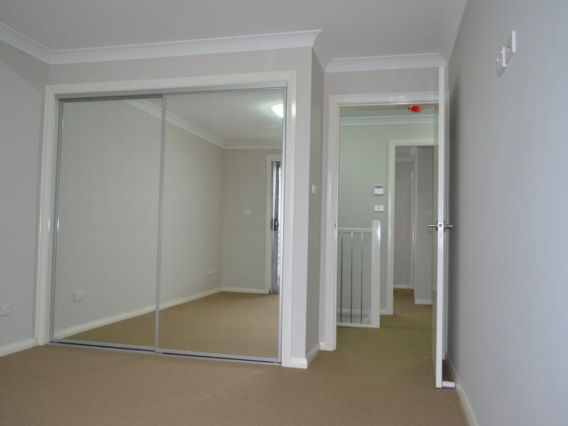 Leased – A lovely family 10