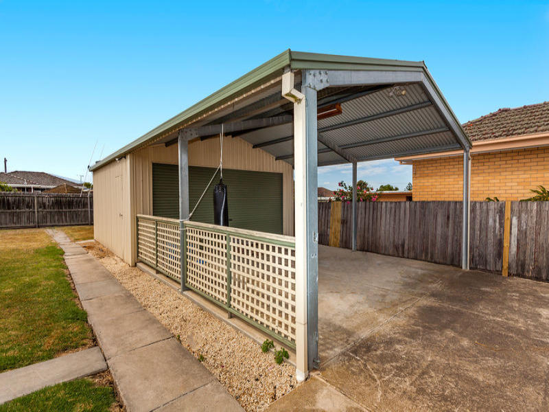 44 Deakin Street Bell Park 4