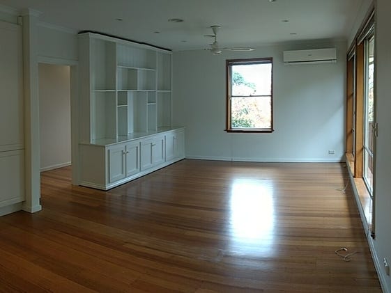 Light and Leafy 3 Bed 6
