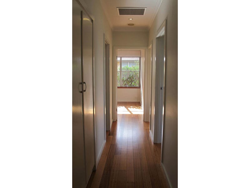 Light and Leafy 3 Bed 14