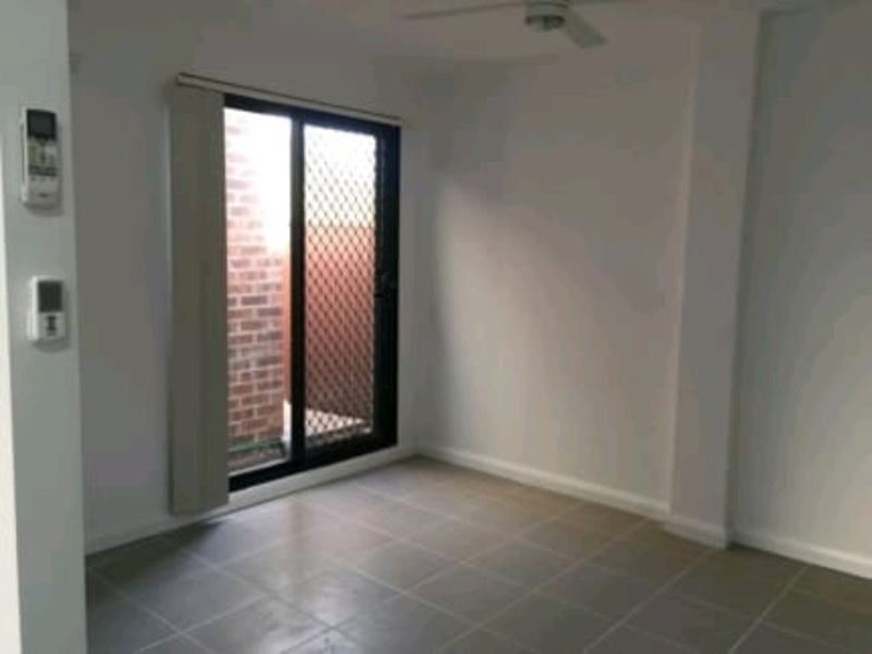 Self contained Studio for rent 6
