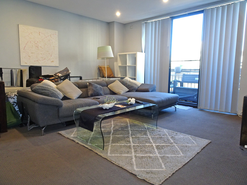 Modern Apartment with only Minutes Walk to Redfern Station!