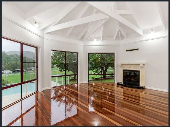 5 acre horse acerage with 10