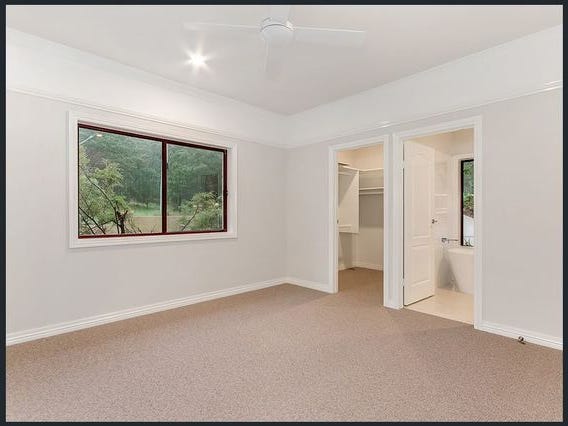 5 acre horse acerage with 16