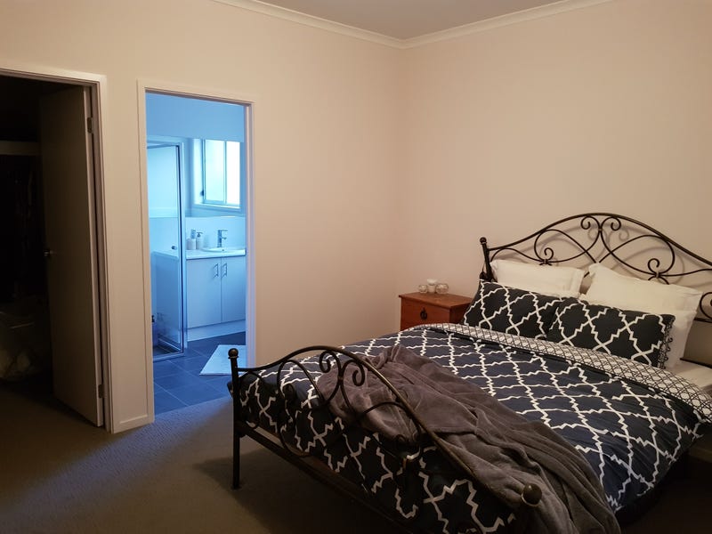 Newly built comfort 10