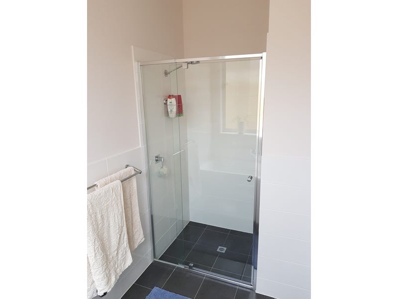 Newly built comfort 13