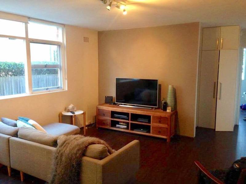 One Bedroom Unit $450 per 2